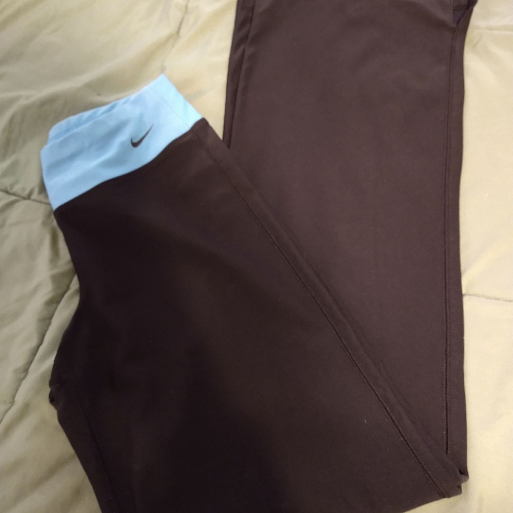 Nike Fit Dry black & Blue flare workout pants
